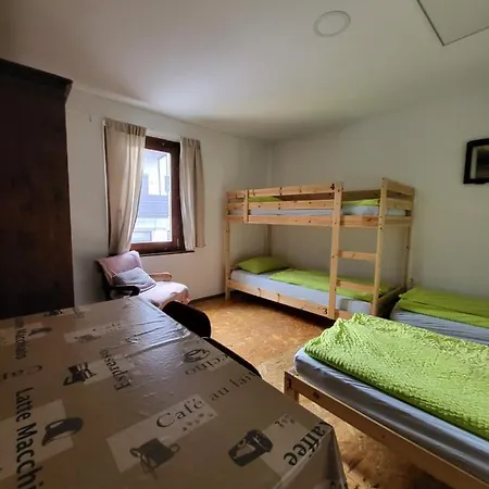 ホステル Bus Station Beds *