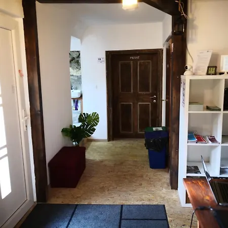 Bus Station Beds Hostel *