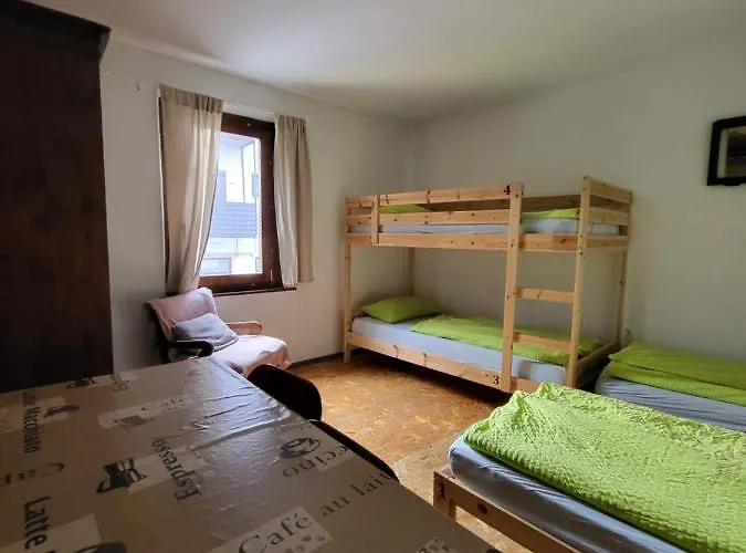 호스텔 Bus Station Beds *