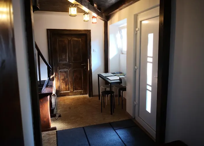 Bus Station Beds 호스텔 블레드