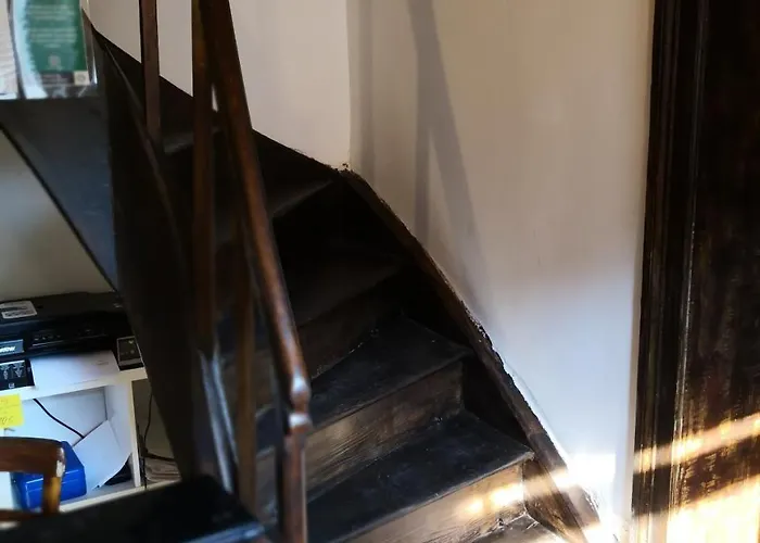 호스텔 Bus Station Beds *